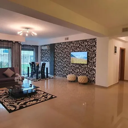 Apartmán Luxury 3 Bed, 3 Bath Seaview 150sqm