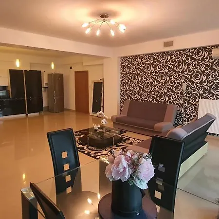 Luxury 3 Bed, 3 Bath Seaview 150sqm * Năvodari